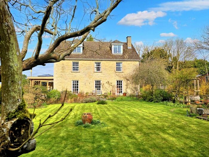 5 Bedroom Detached House For Sale In Chapel Road, Chadlington, Chipping Norton, OX7