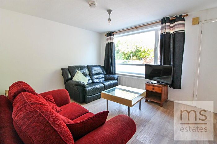 4 Bedroom Terraced House To Rent In Forsythia Gardens, Nottingham, NG7