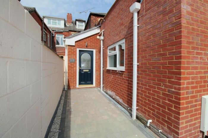 2 Bedroom Flat To Rent In Christchurch Road, Bournemouth, BH7