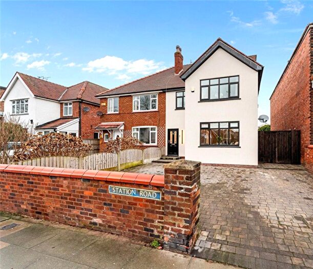 3 Bedroom Semi Detached House For Sale In Station Road, Ainsdale, Southport, Merseyside, PR8