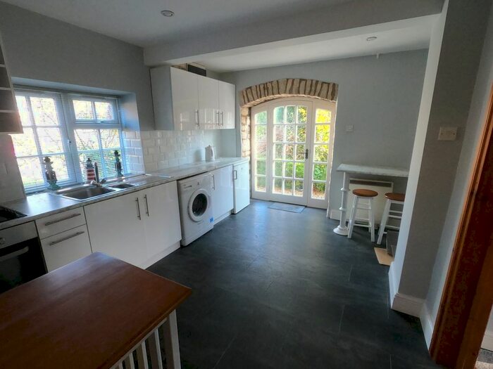 1 Bedroom Flat To Rent In Old Rectory Court, Wendlebury, Bicester, OX25