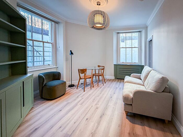 1 Bedroom Flat To Rent In Warwick Way, London, SW1V