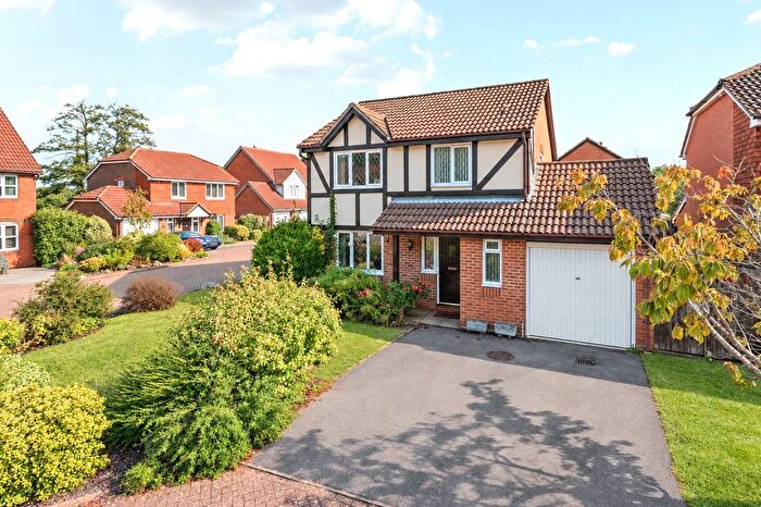 3 Bedroom Detached House For Sale In Send, Surrey, GU23