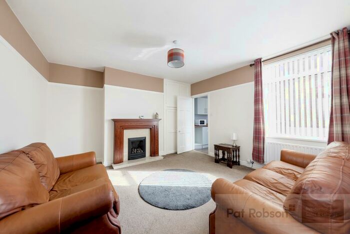 2 Bedroom Flat To Rent In Chillingham Road, Heaton, NE6