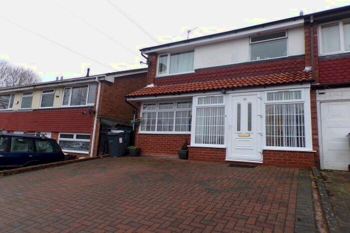3 Bedroom Property To Rent In Parkside, Birmingham B32