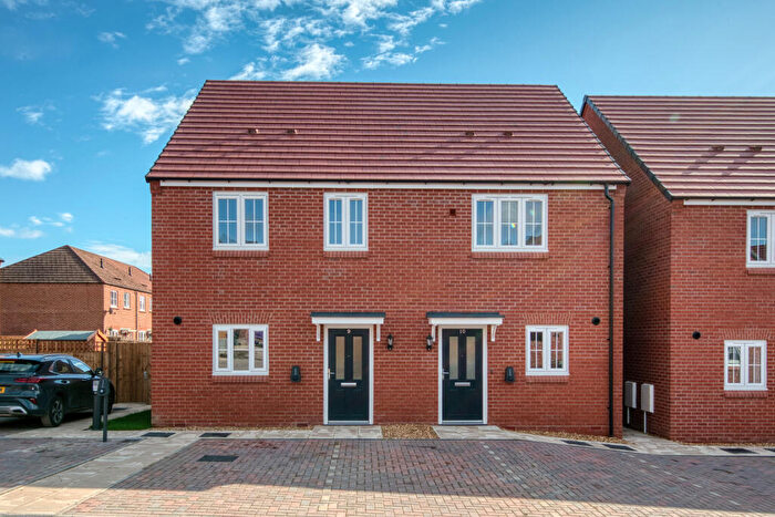3 Bedroom Semi-Detached House For Sale In Piper Close, Marehay, Ripley, Derbyshire, DE5