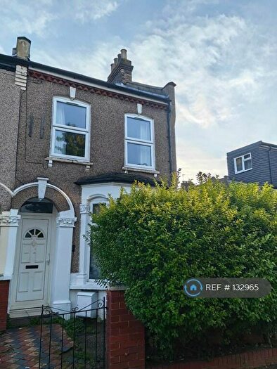 1 Bedroom Flat To Rent In Westdown Road, London, E15