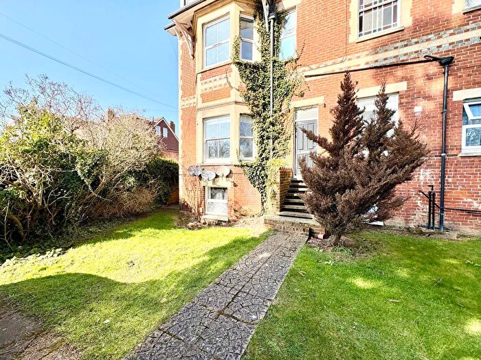 1 Bedroom Maisonette To Rent In Milman Road, Reading, Berkshire, RG2