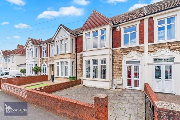 3 Bedroom House For Sale In Central Avenue, BS15