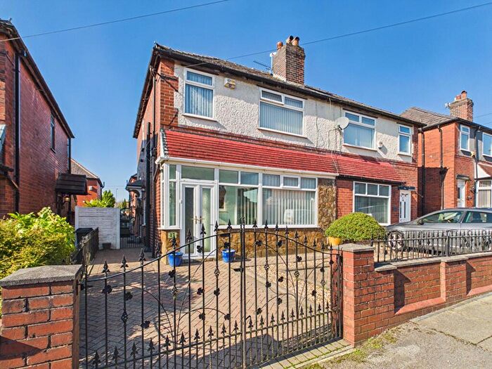 3 Bedroom Semi Detached House For Sale In Melrose Avenue, Heaton, Bolton, BL1