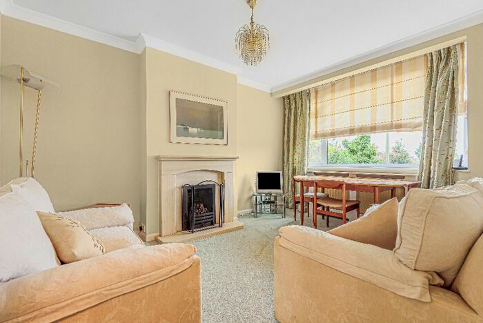 2 Bedroom Flat To Rent In Copse Lane, Marston, Oxford, OX3