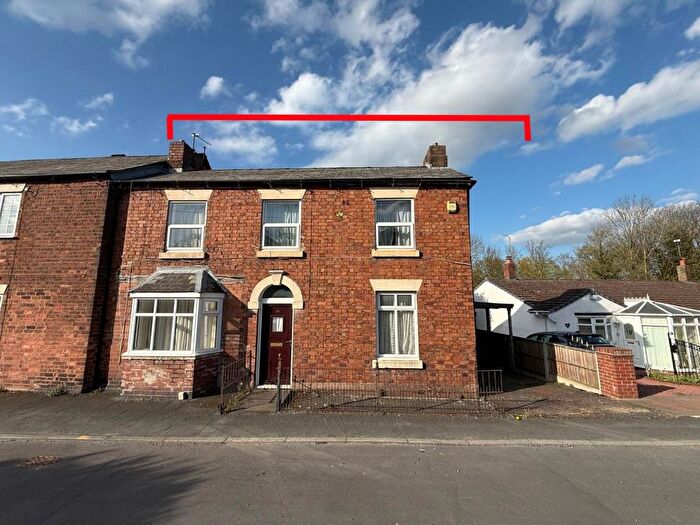 3 Bedroom End Terrace House For Sale In New Street, St. Georges, Telford, TF2