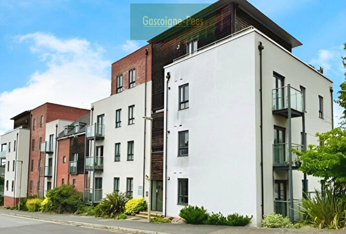 2 Bedroom Apartment To Rent In Sinclair Drive, Basingstoke, RG21