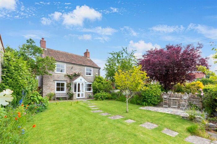 3 Bedroom Detached House For Sale In George Street, Charlton Adam, Somerton, TA11