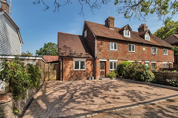 3 Bedroom End Terrace House For Sale In Rectory Lane, Cranbrook, Kent, TN17