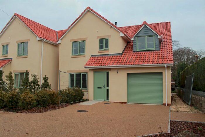 4 Bedroom Property To Rent In Penrose Cottage, Main Road, Easter Compton, Bristol, BS35