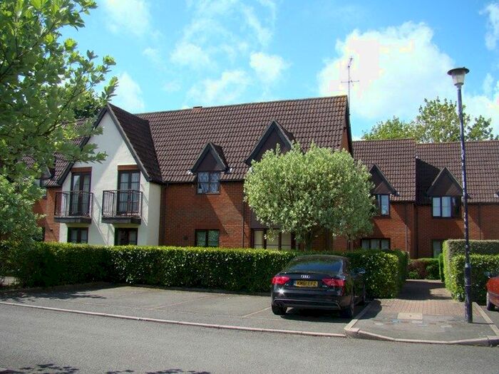 2 Bedroom Flat To Rent In Southern Hill, Reading, RG1