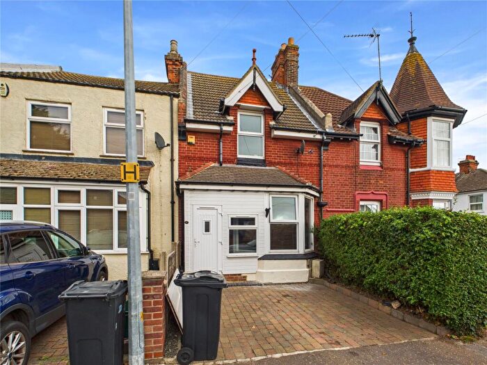 2 Bedroom Semi-Detached House To Rent In Magdalen Road, Clacton-on-Sea, Essex, CO15