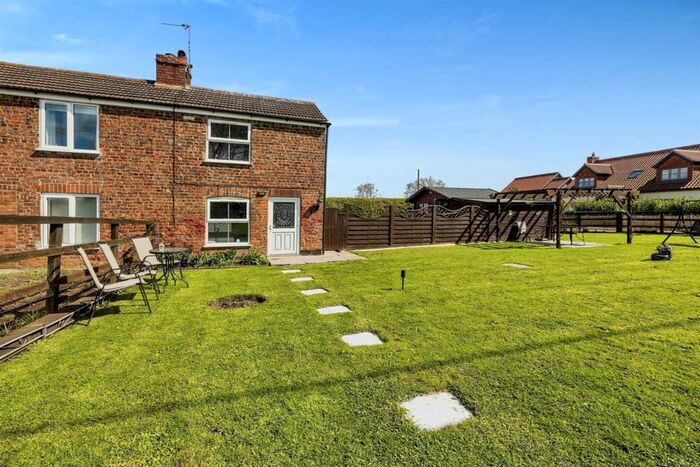 1 Bedroom Semi-Detached House For Sale In Leagate Road, Gipsey Bridge, Boston, PE22