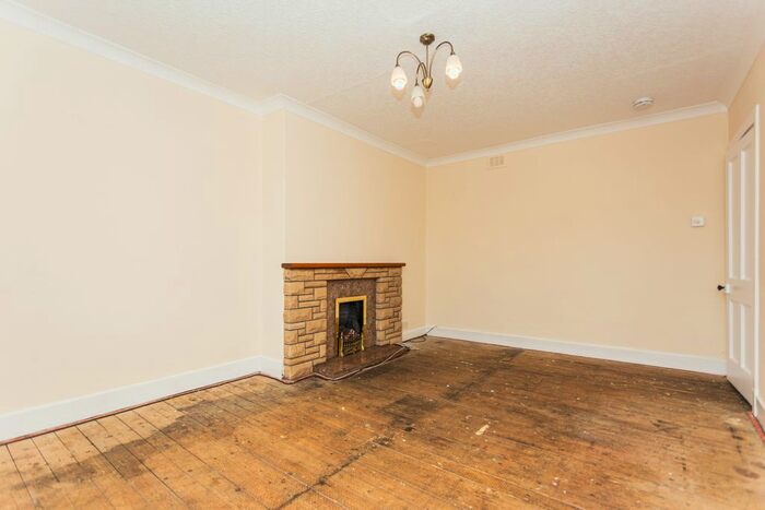 2 Bedroom Flat For Sale In Goldie Crescent, Dumfries, DG2