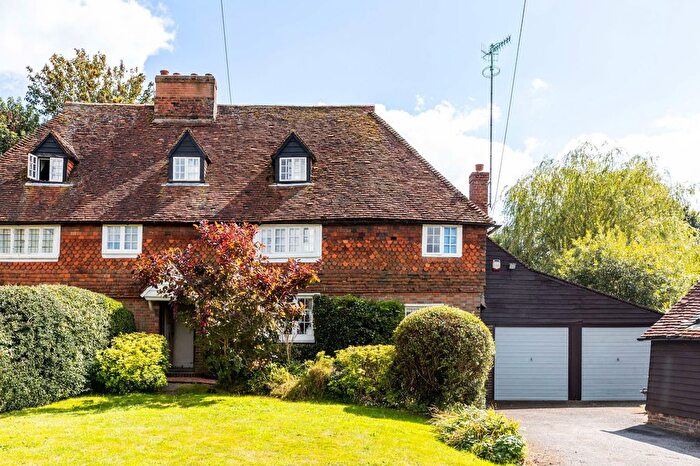 4 Bedroom Semi Detached House For Sale In Newchapel Road, Lingfield, RH7