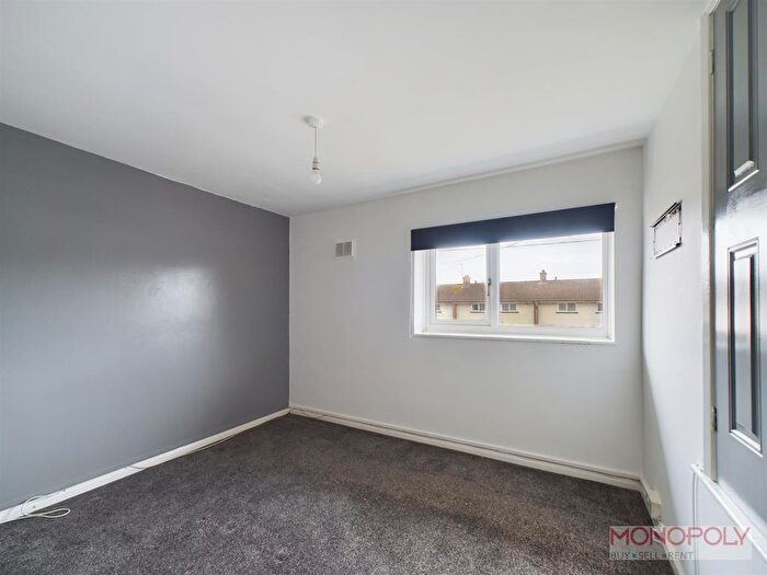 3 Bedroom End Of Terrace House For Sale In Plas Madoc, Overton, Wrexham, LL13