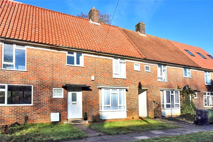 3 Bedroom Terraced House For Sale In Thornfield Road, Banstead, Surrey, SM7