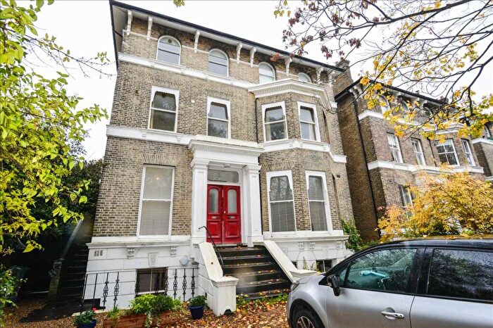 2 Bedroom Apartment To Rent In Beaconsfield Road, London, SE3