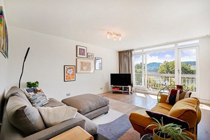 2 Bedroom Flat To Rent In Danvers Street Ropers Orchard, London, SW3