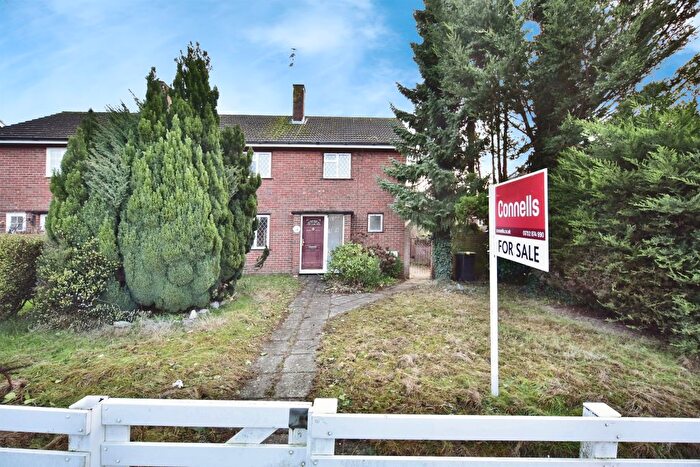 3 Bedroom Semi Detached House For Sale In Fairfield Road, Borough Green, Sevenoaks, TN15