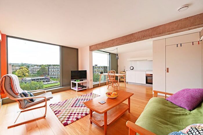 2 Bedroom Flat To Rent In Norwich, South Street, Park Hill, Sheffield, S2