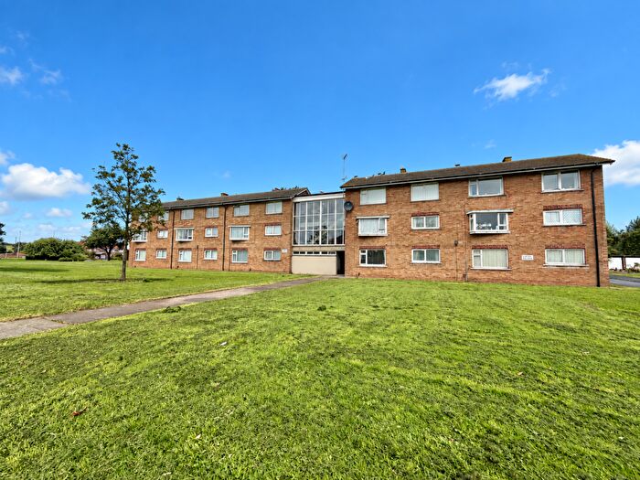 1 Bedroom Flat For Sale In Munster Avenue, Bispham, FY2