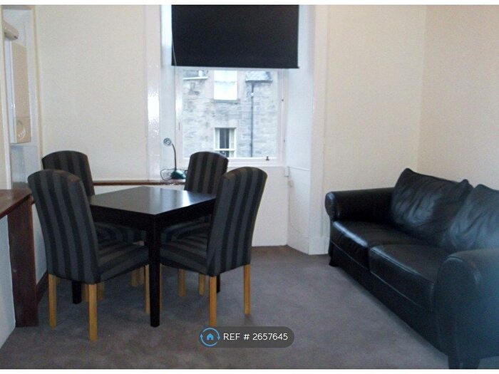 4 Bedroom Flat To Rent In Livingstone Place, Edinburgh, EH9