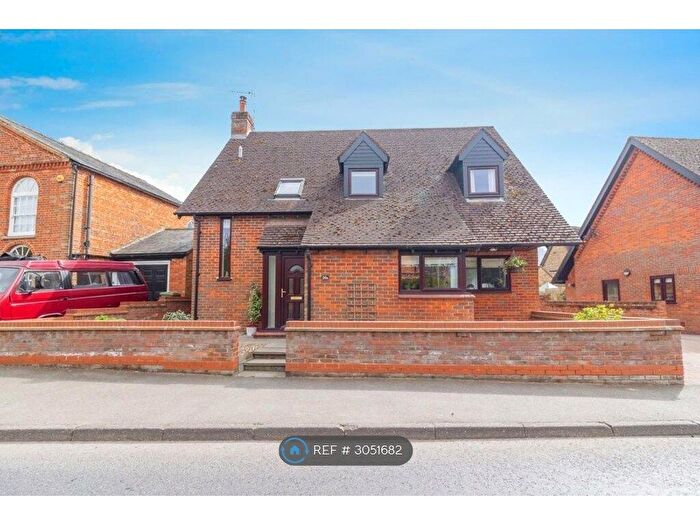 4 Bedroom Detached House To Rent In High Street, North Crawley, Newport Pagnell, MK16