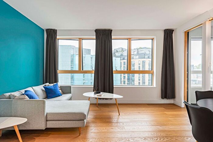 1 Bedroom Flat For Sale In Mint Street, London, E2
