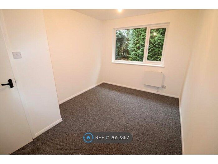 2 Bedroom Bungalow To Rent In Challacombe, Furzton, Milton Keynes, MK4