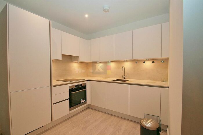 1 Bedroom Flat To Rent In Forastero House, Farline Avenue, Hayes, UB3