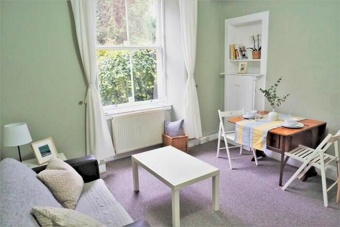 1 Bedroom Flat To Rent In Caledonian Crescent, Edinburgh, EH11