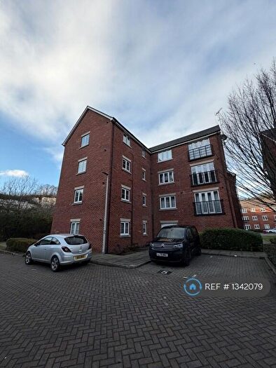 2 Bedroom Flat To Rent In Sealand Drive, Rochester, ME2