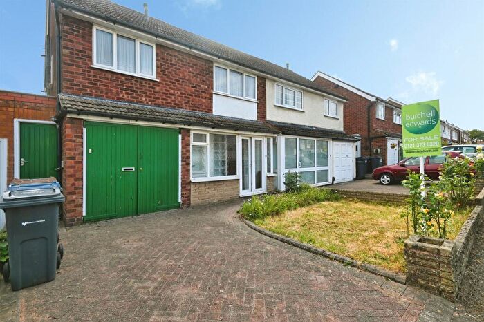 3 Bedroom Semi Detached House For Sale In Birch Croft, Erdington, Birmingham, B24