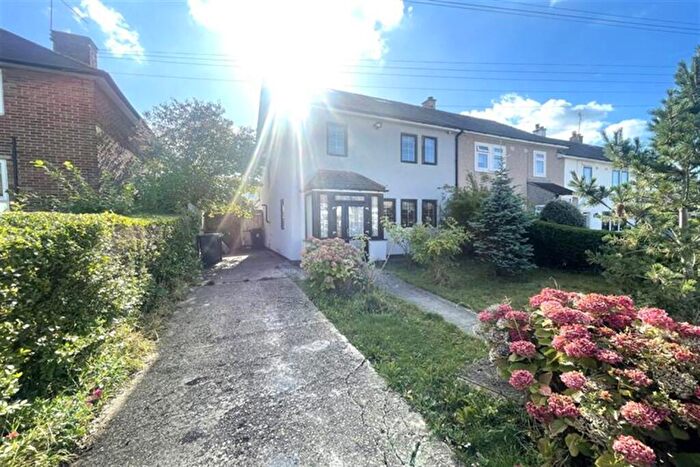 4 Bedroom End Of Terrace House To Rent In Chester Road, Loughton, IG10