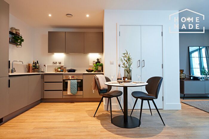 1 Bedroom Apartment To Rent In The Copper Works, CF10