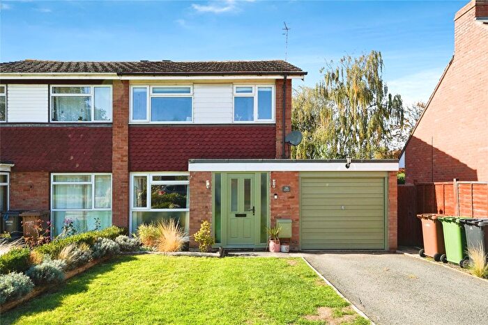 3 Bedroom Semi-detached House For Sale In Clevedon Green, South Littleton, Evesham, Worcestershire, WR11
