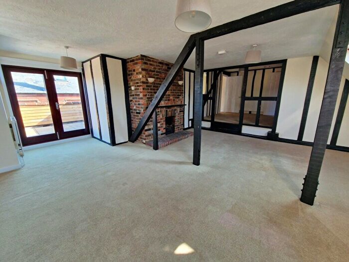 2 Bedroom Apartment To Rent In Merchants Flat, Brook Street, SO32