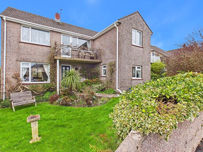 Detached House For Sale In Lady Park, Tenby, SA70