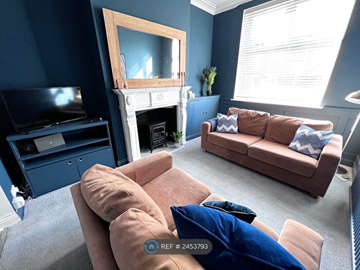 2 Bedroom Terraced House To Rent In Clayton Street, Manchester, M11