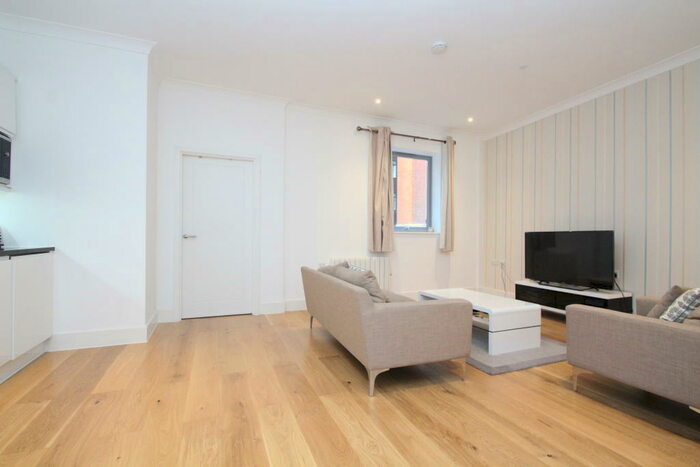 1 Bedroom Flat To Rent In Canius House, Scarbrook Road, Croydon, CR0