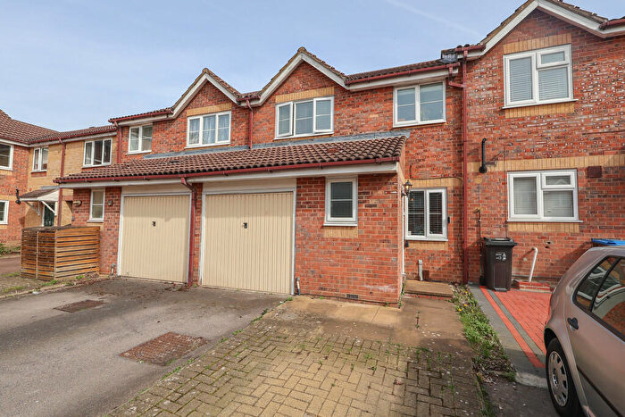 3 Bedroom Terraced House For Sale In Donald Woods Gardens, Surbiton, KT5