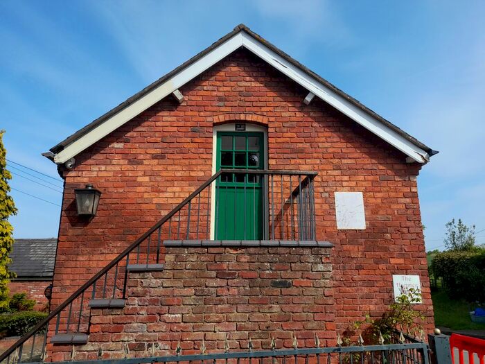 1 Bedroom Flat To Rent In Hanmer, Whitchurch, Shropshire, SY13