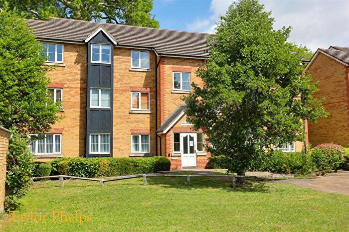2 Bedroom Apartment For Sale In Maple Lodge, Riversmeet, Hertford, SG14